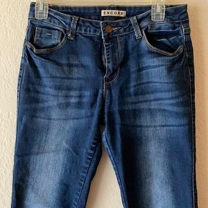 Juniors sz 9 jeans